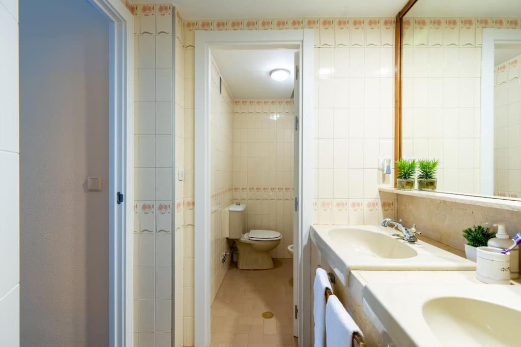 Behouse Sierpes Apartment เซบีญา ภายนอก รูปภาพ