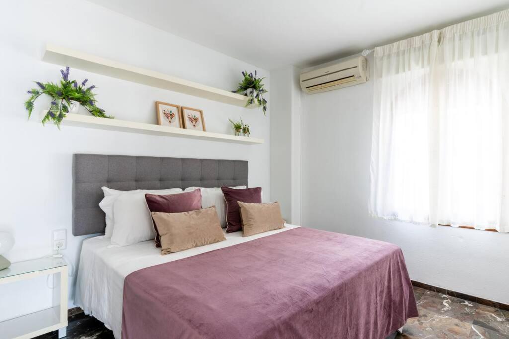 Behouse Sierpes Apartment เซบีญา ภายนอก รูปภาพ
