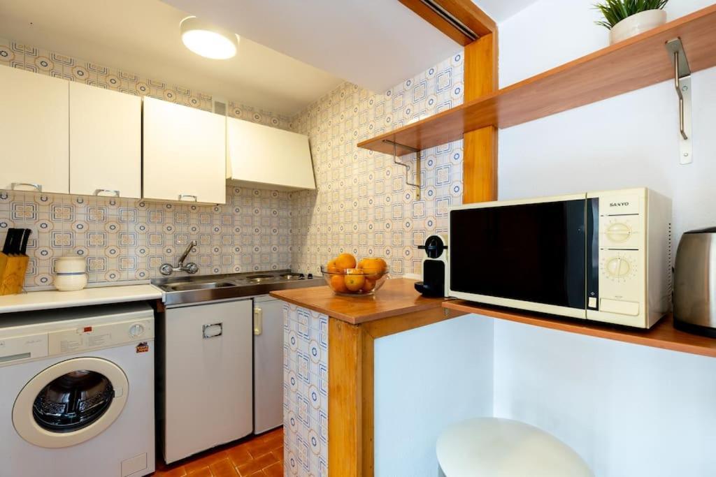 Behouse Sierpes Apartment เซบีญา ภายนอก รูปภาพ